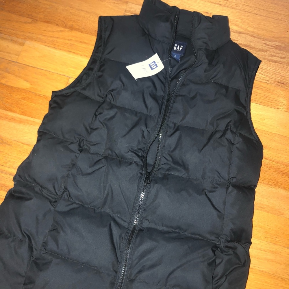 ✨NWT✨ Gap Vest!